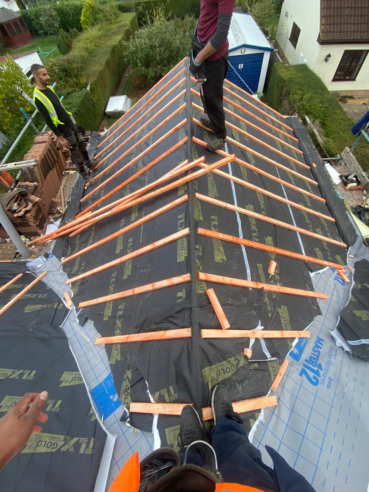 Roofing project - 820686092683685