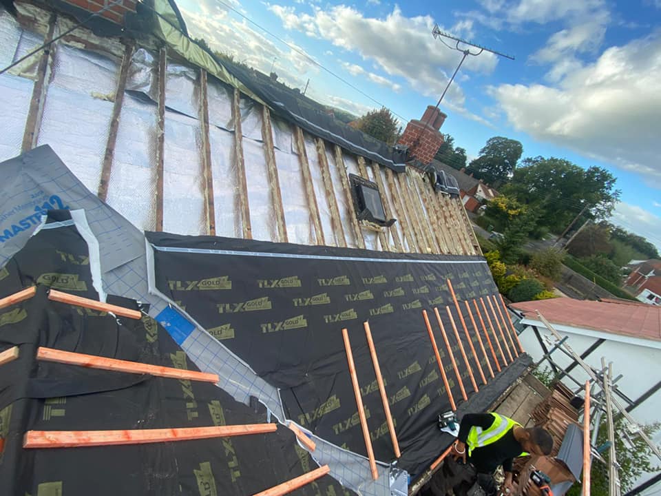 Roofing project - 820686229350338