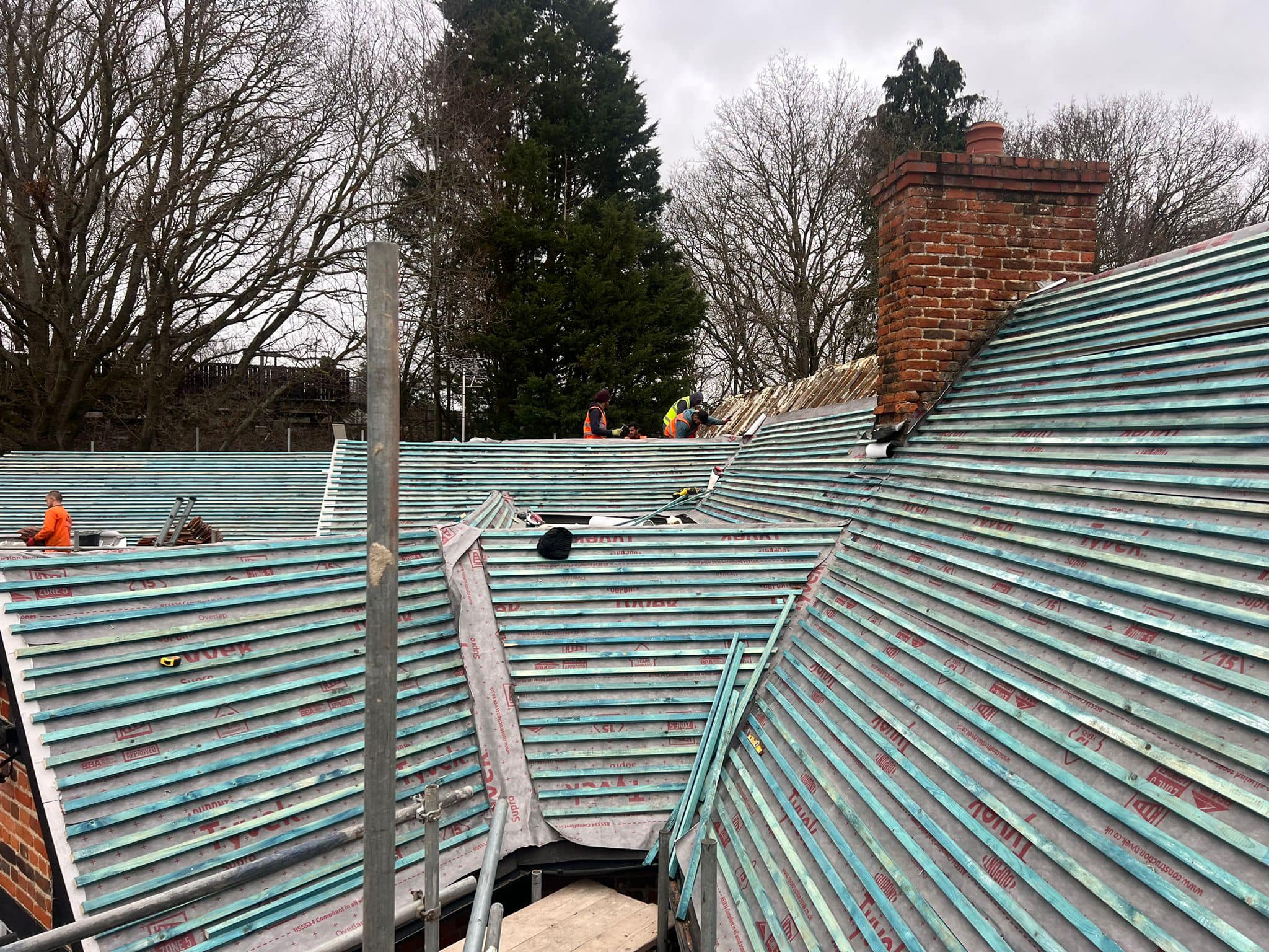 Roofing project - 917464439672516