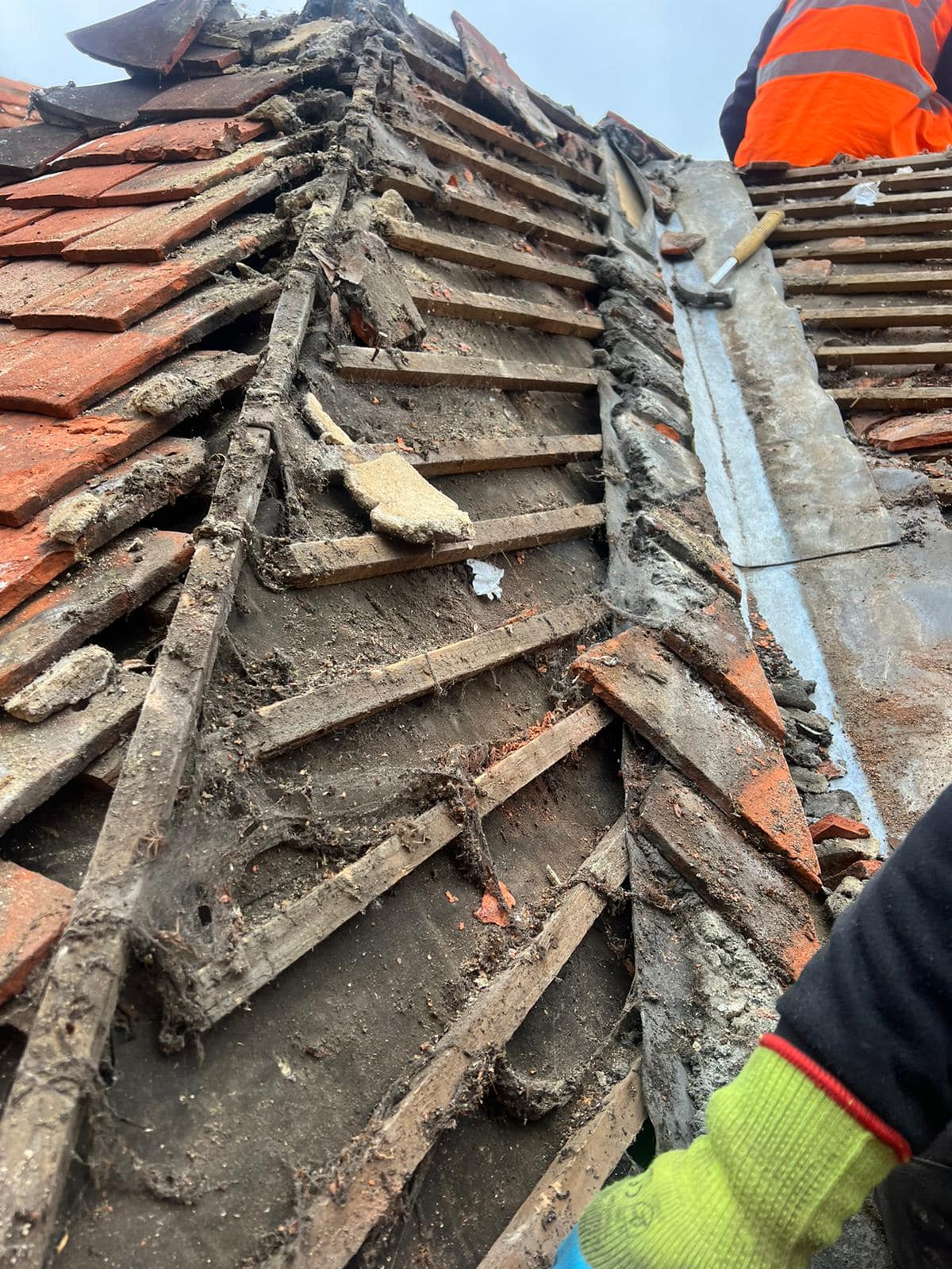 Roofing project - 917472326338394