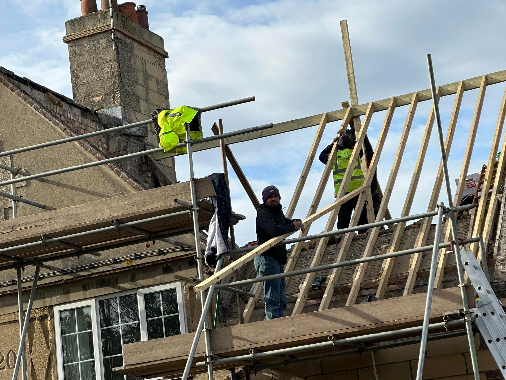 Roofing project - 917483469670613