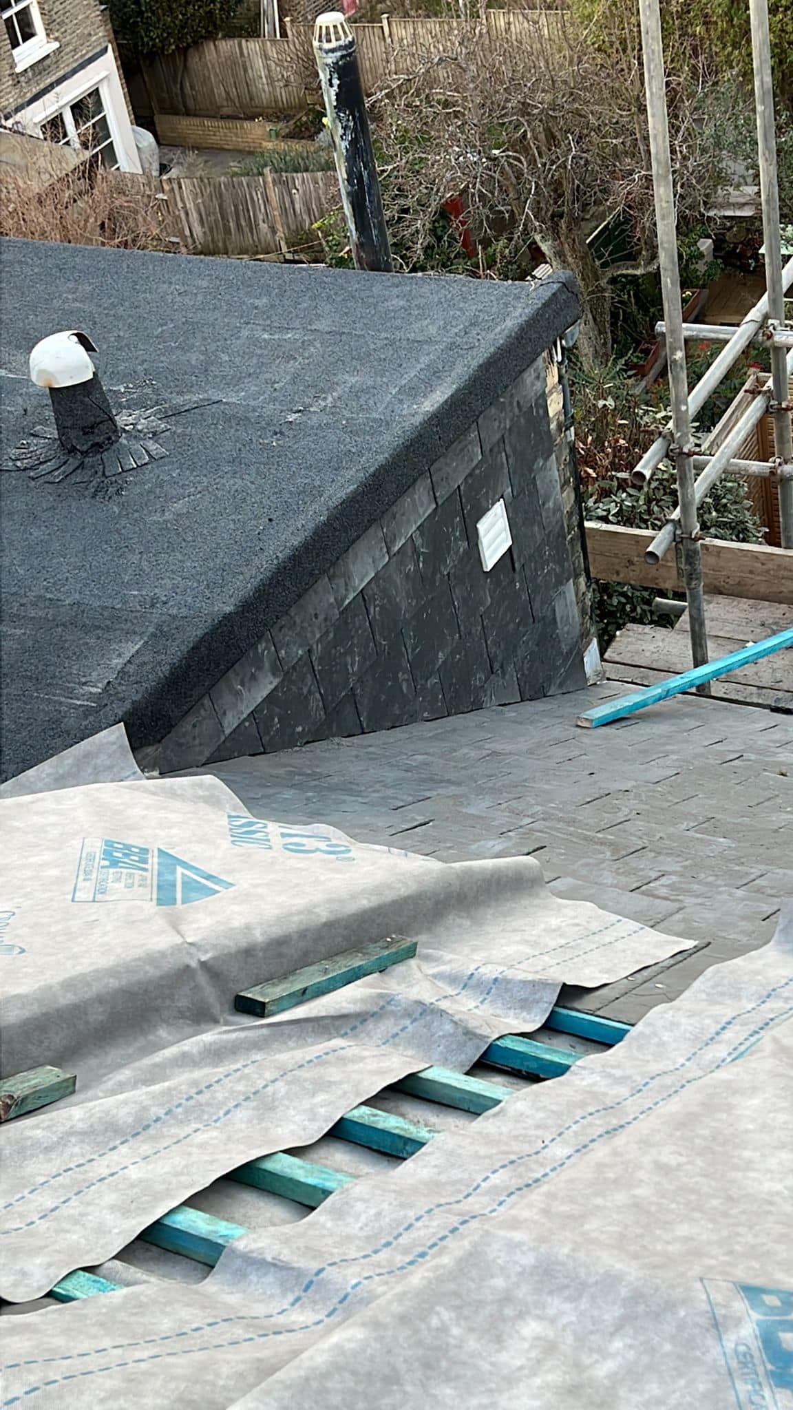 Roofing project - 917492396336387