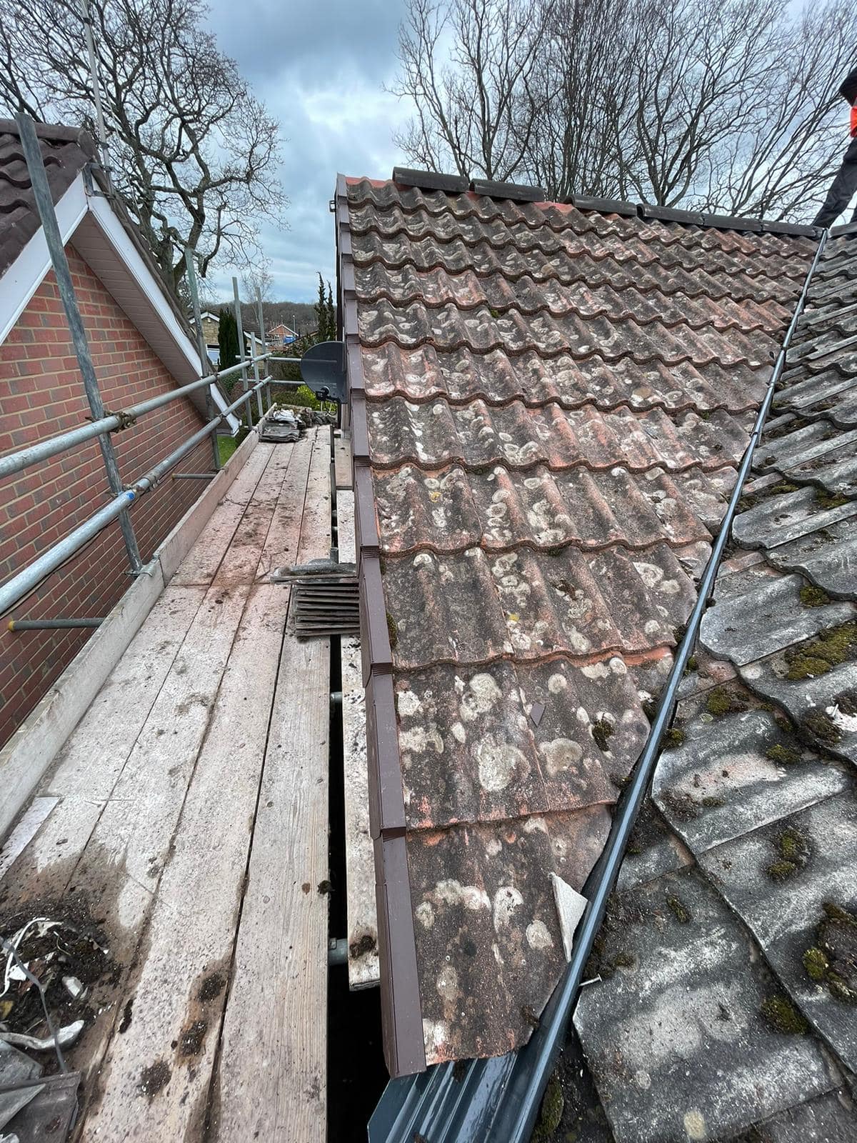 Roofing project - 927848975300729