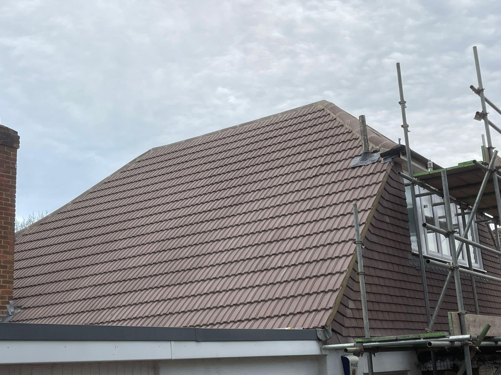 Roofing project - 931332248285735