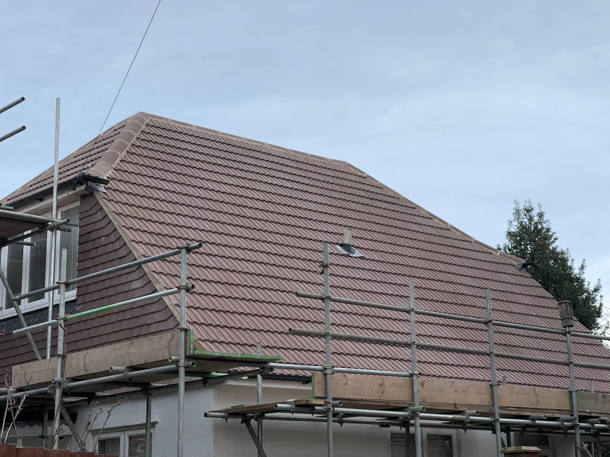 Roofing project - 931332324952394