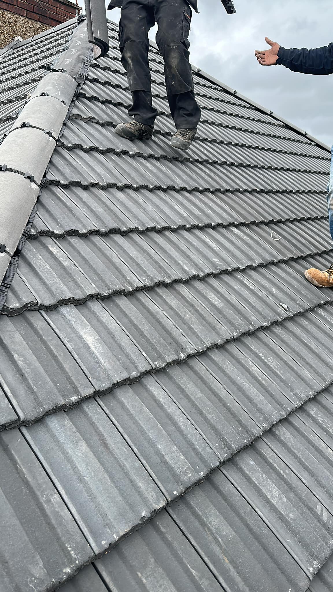 Roofing project - 931337714951855
