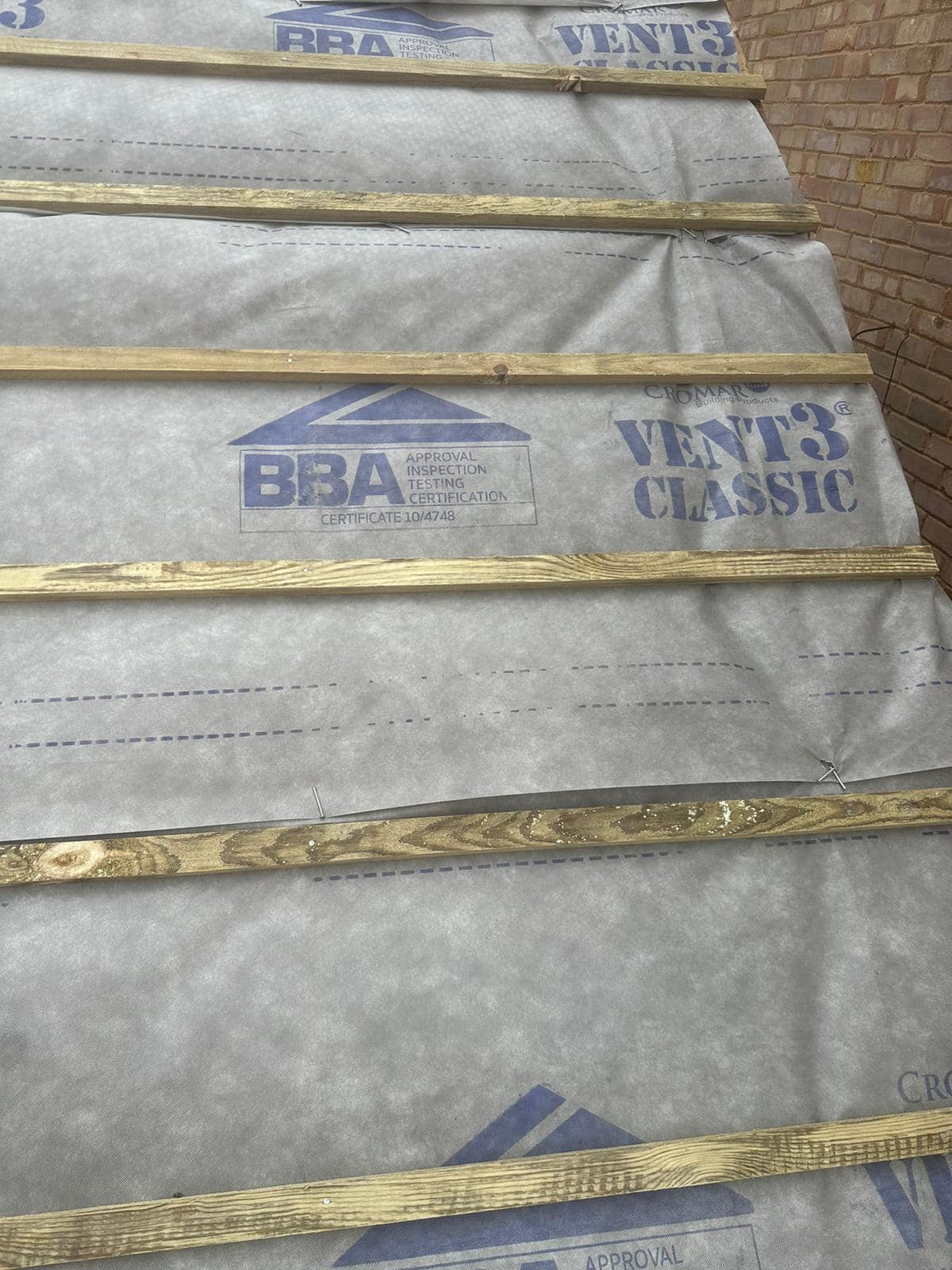 Roofing project - 931337764951850