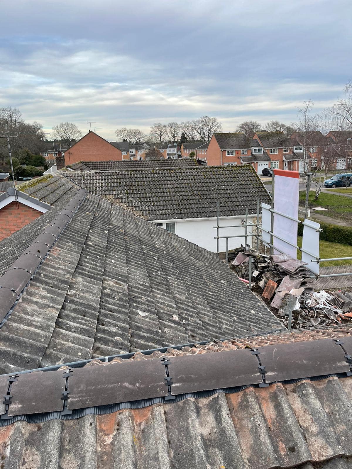 Roofing project - 931339818284978