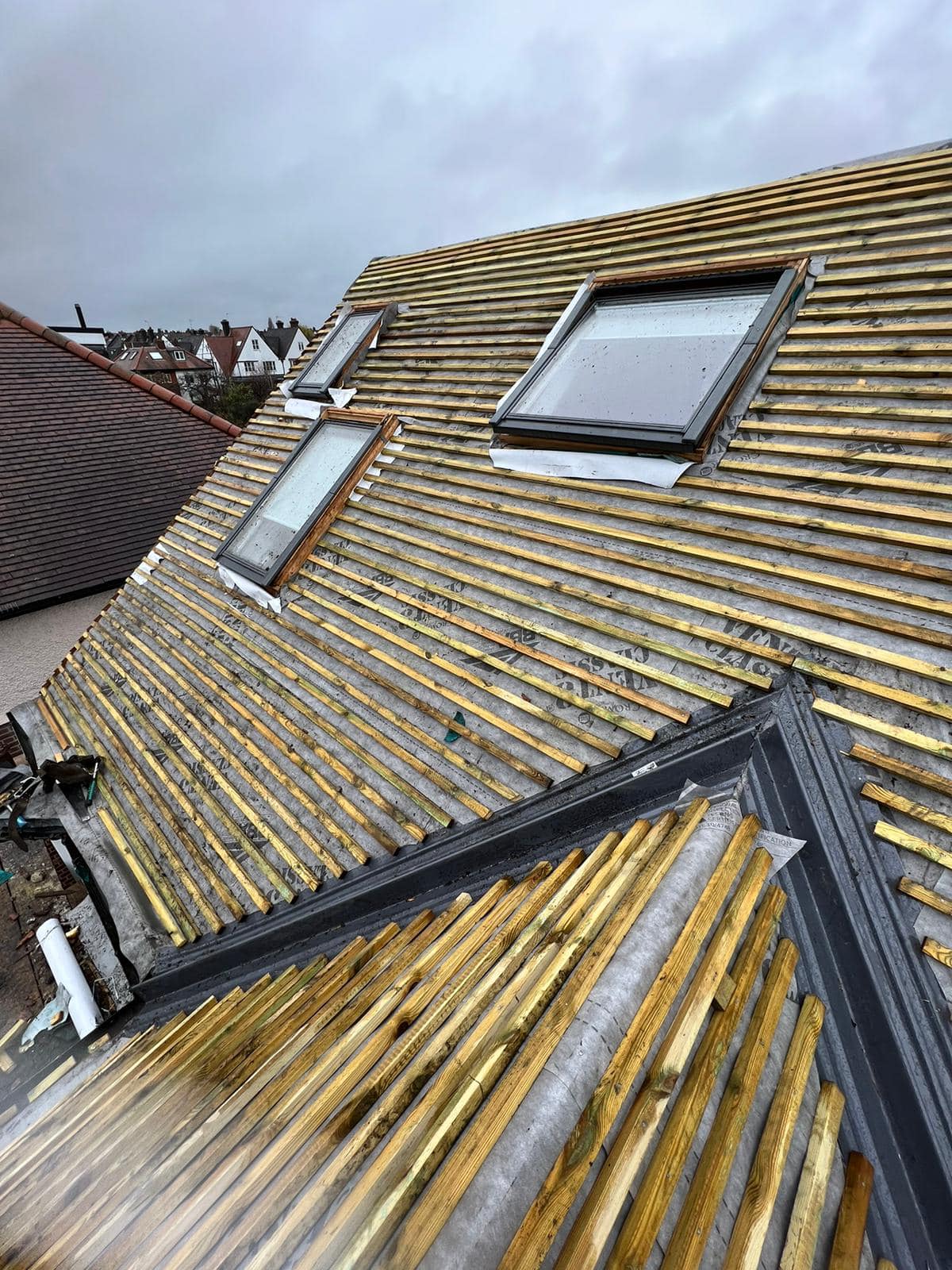 Roofing project - 931339871618306