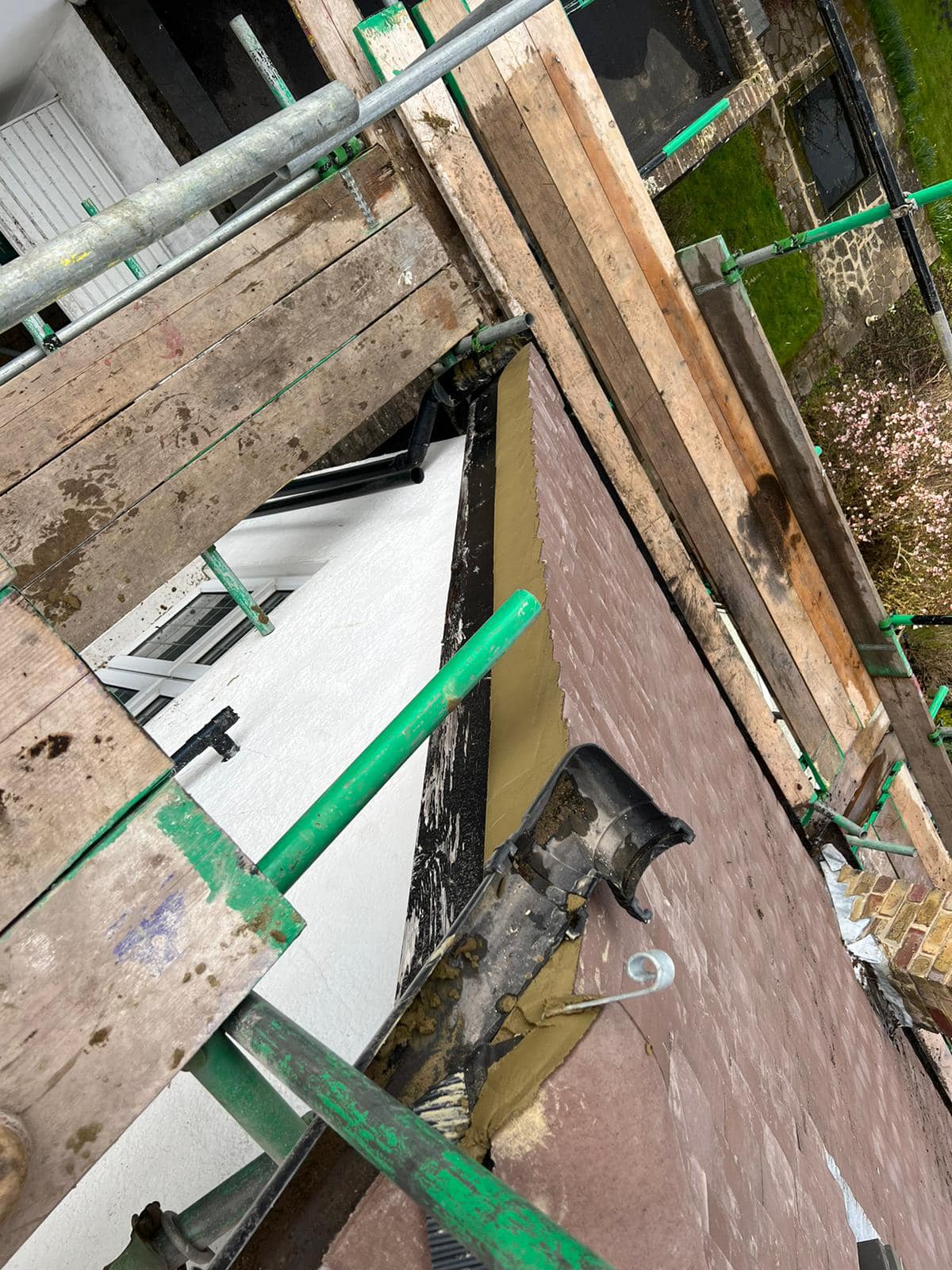 Roofing project - 931340031618290