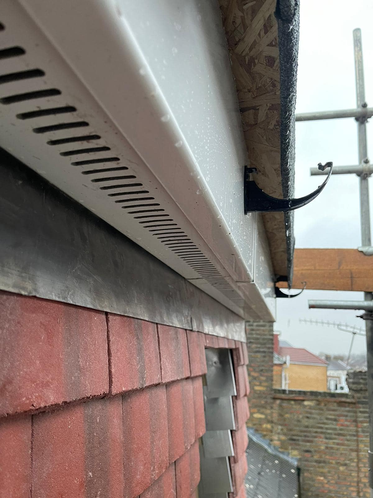 Roofing project - 931342951617998