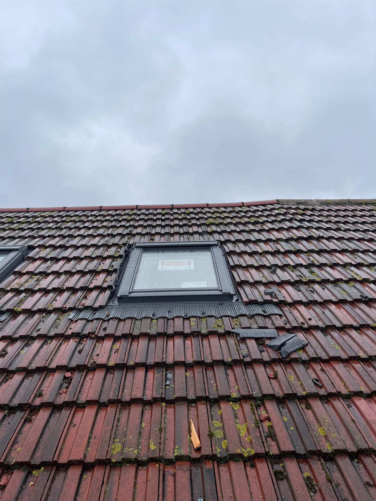 Roofing project - 931343071617986