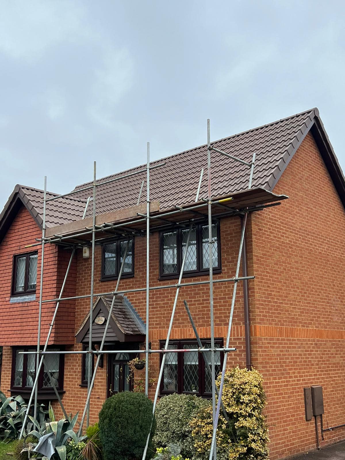 Roofing project - 931345211617772