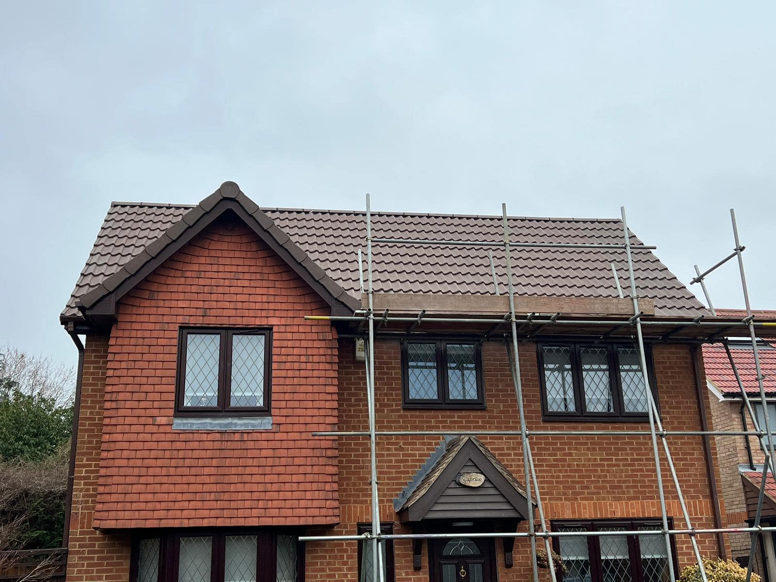 Roofing project - 931345321617761