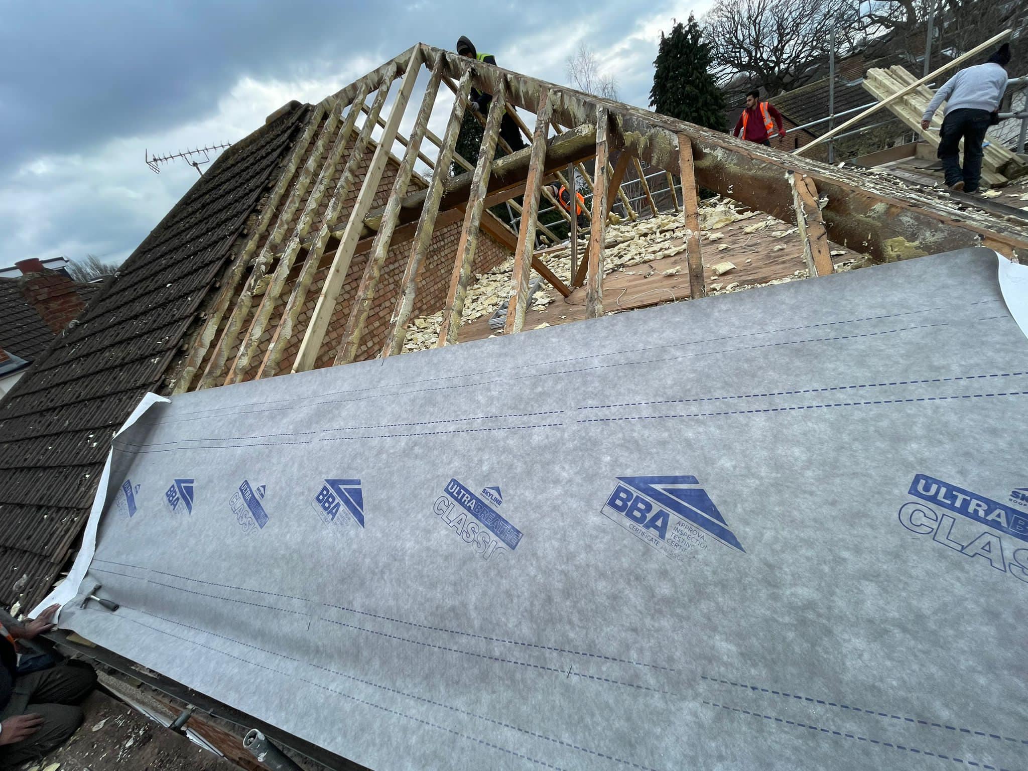 Roofing project - 931346034951023