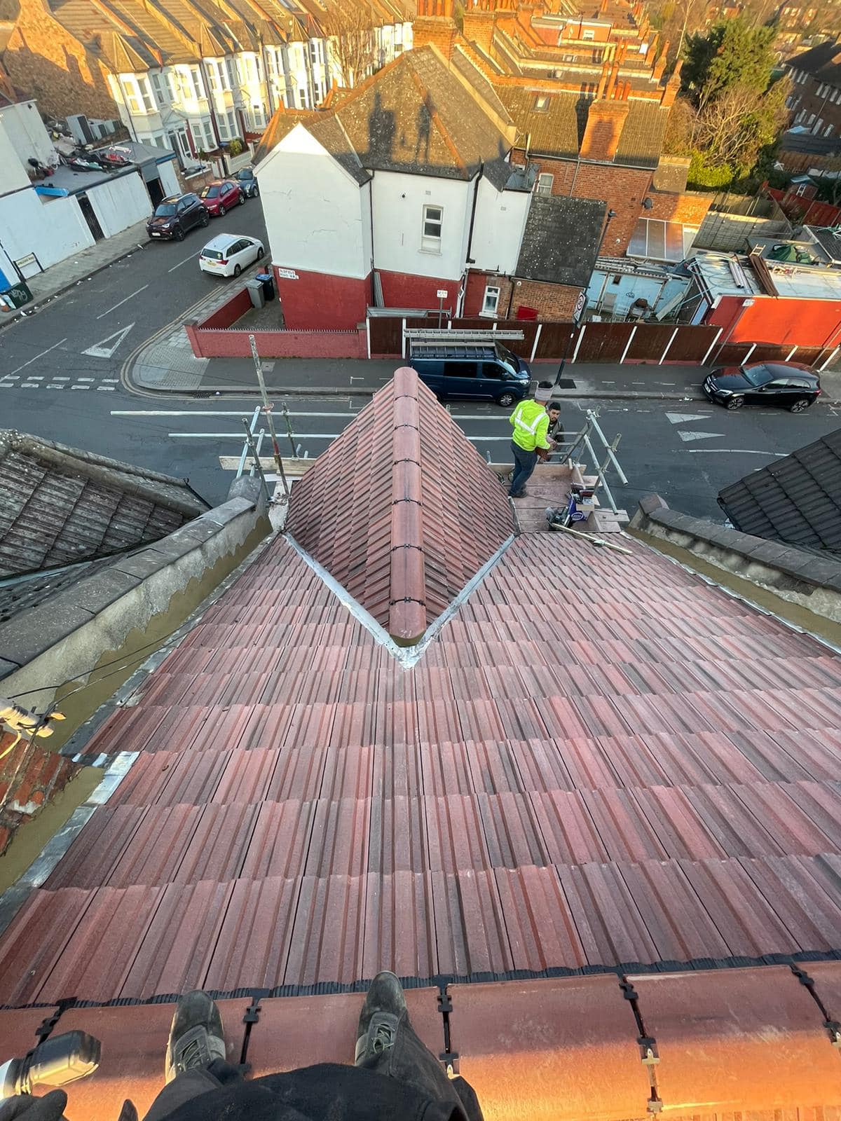 Roofing project - 931348021617491