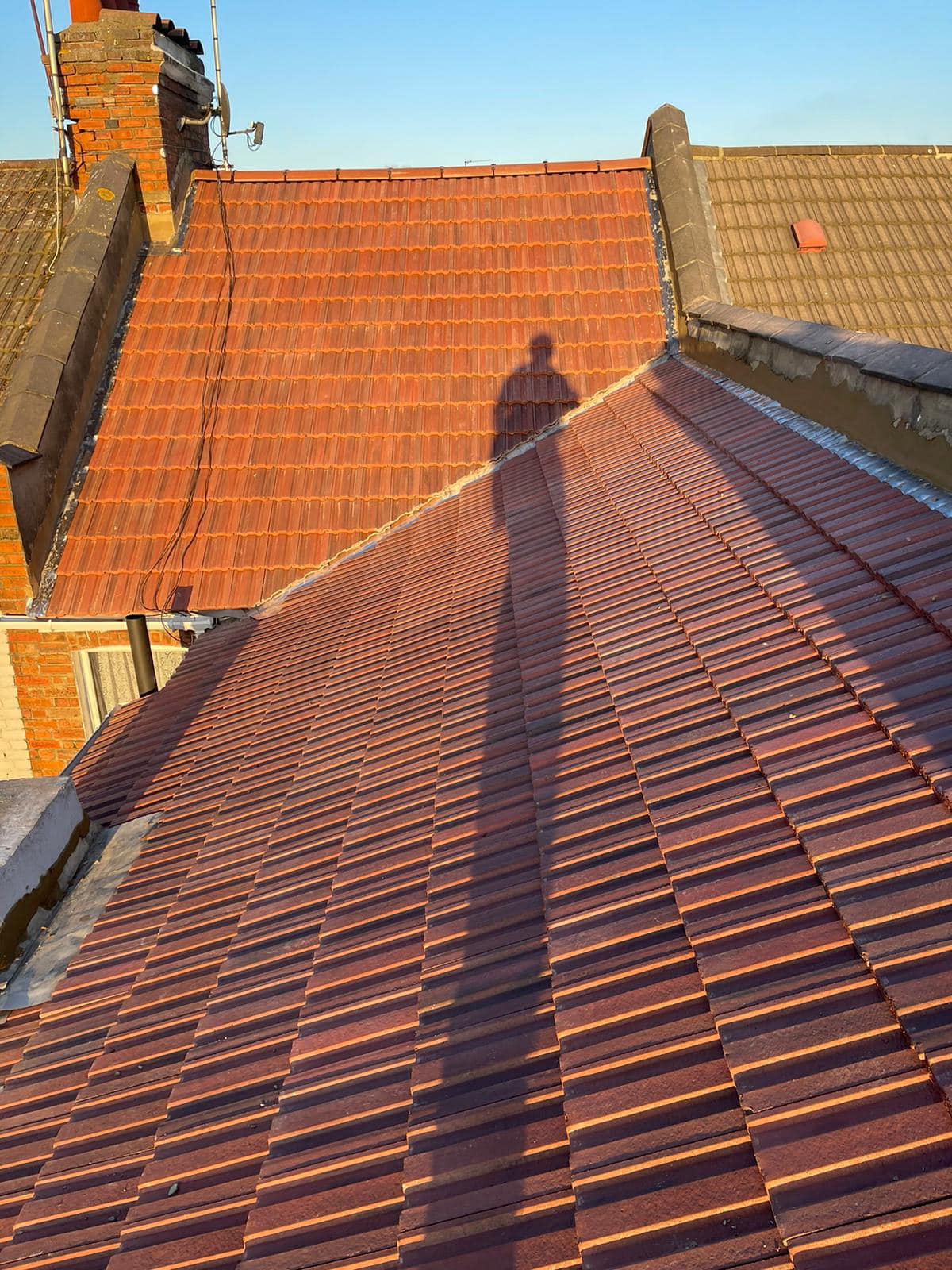 Roofing project - 931348054950821