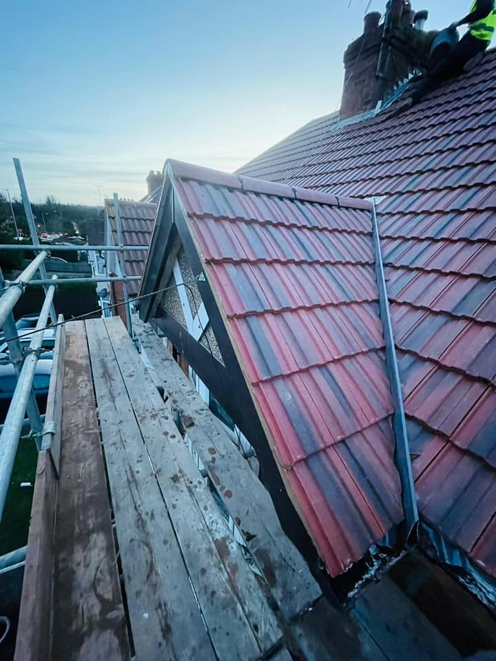 Roofing project - 931360834949543