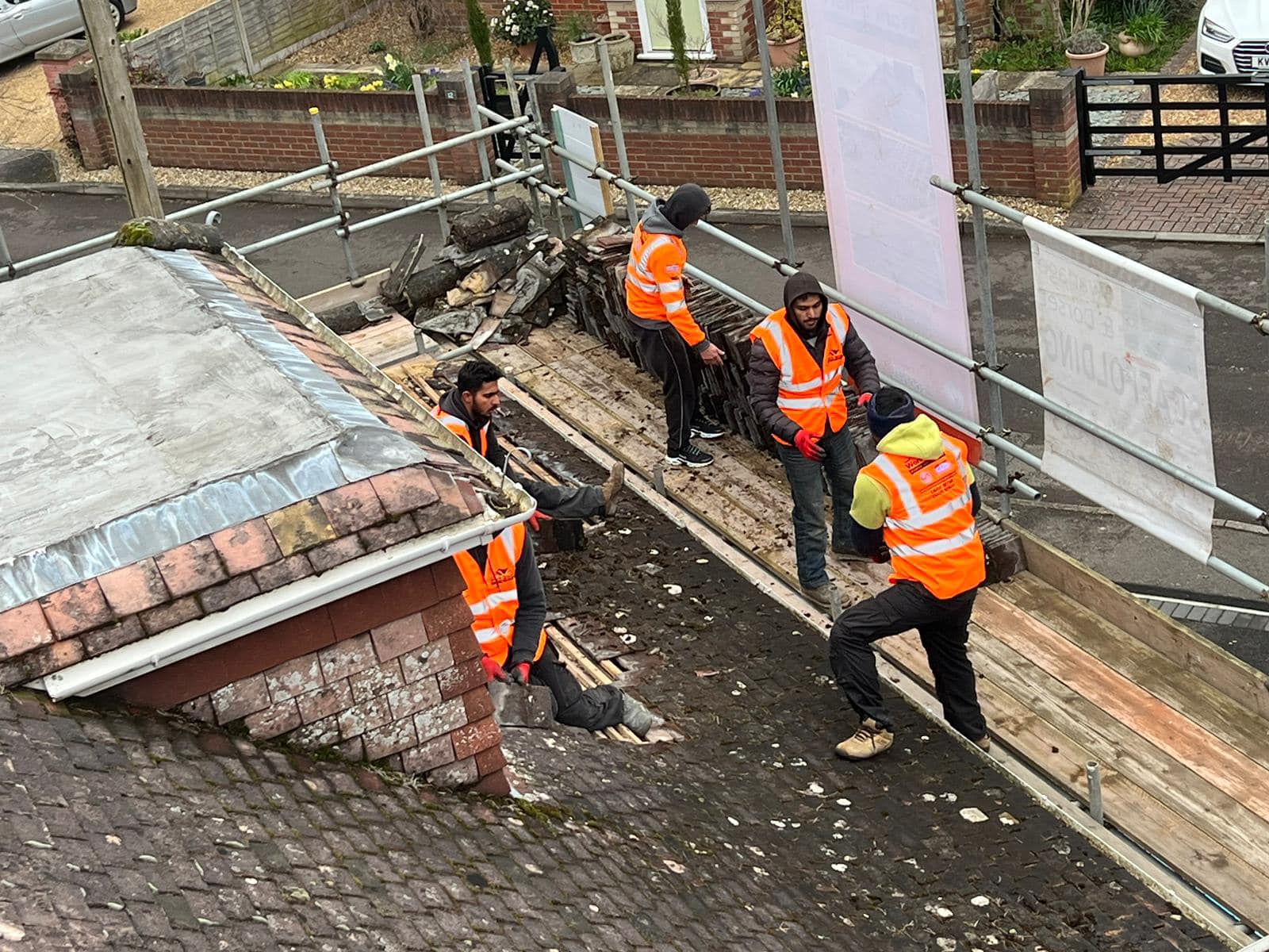 Roofing project - 934510197967940