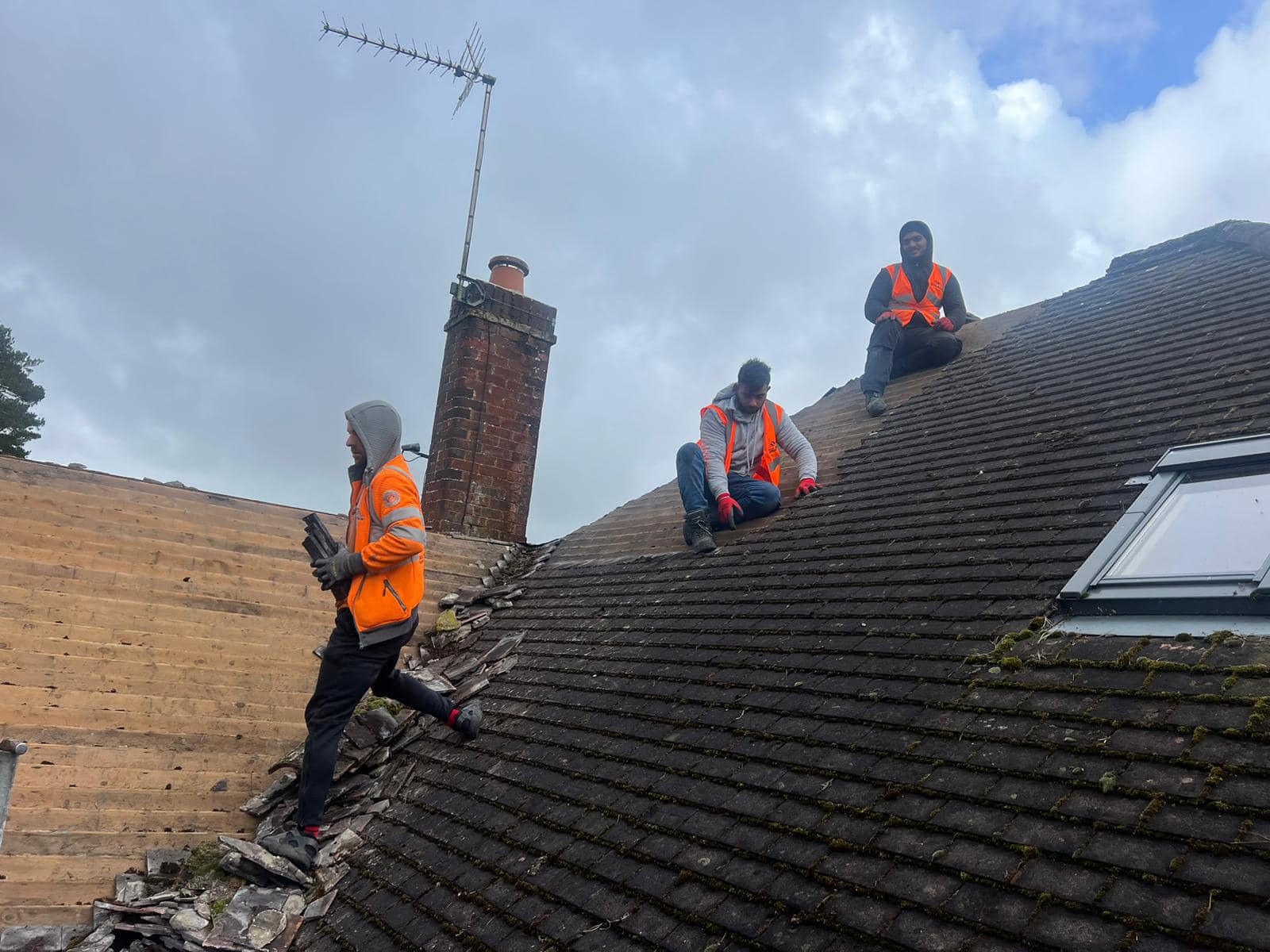 Roofing project - 934572281295065