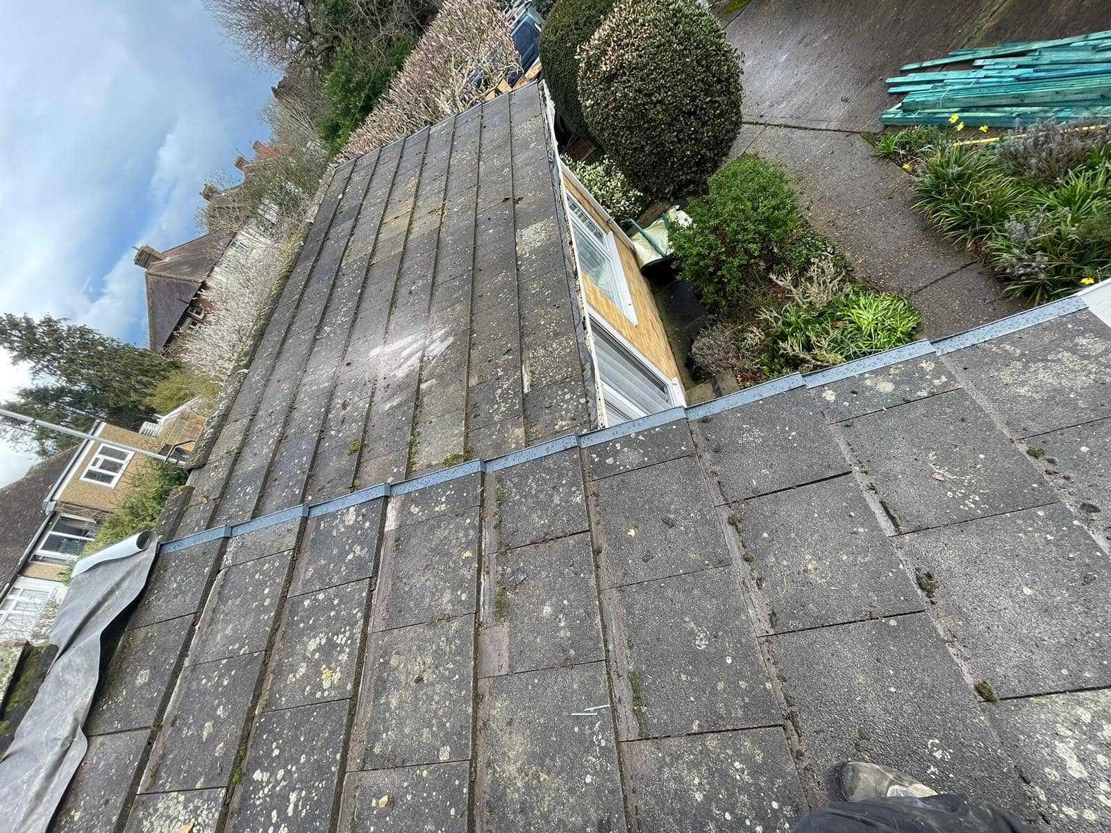 Roofing project - 934576111294682