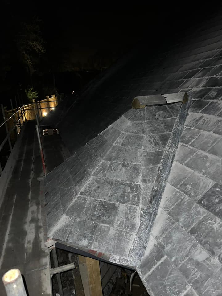 Roofing project - 934577224627904