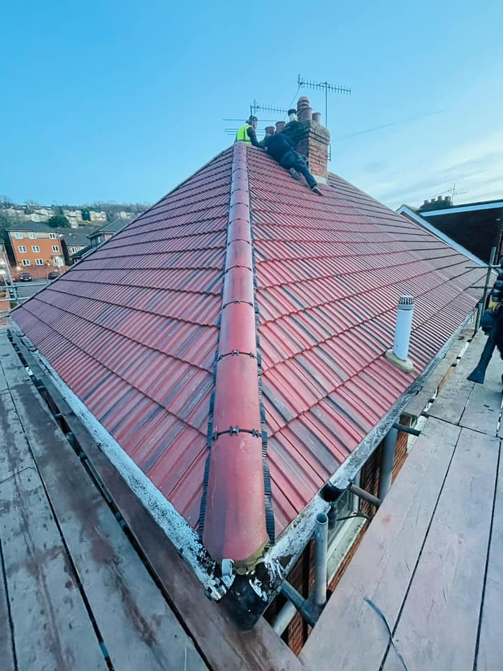 Roofing project - 934577374627889