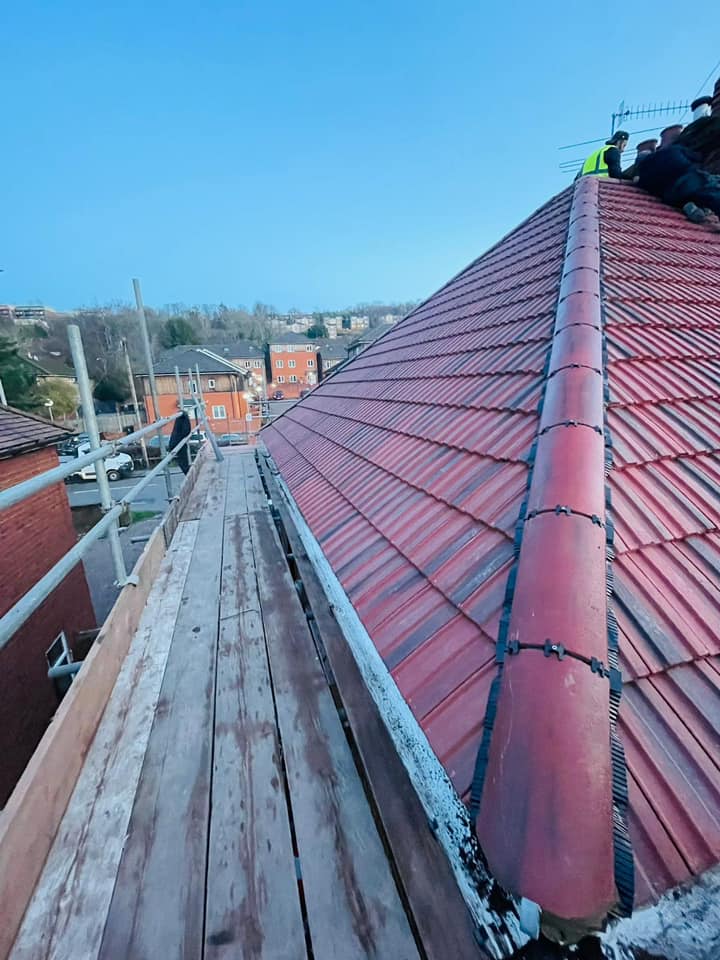 Roofing project - 934577591294534