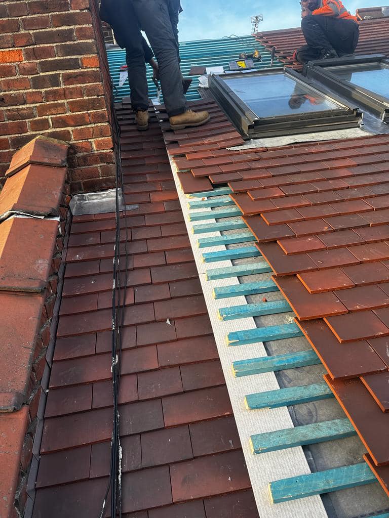 Roofing project - 935797544505872