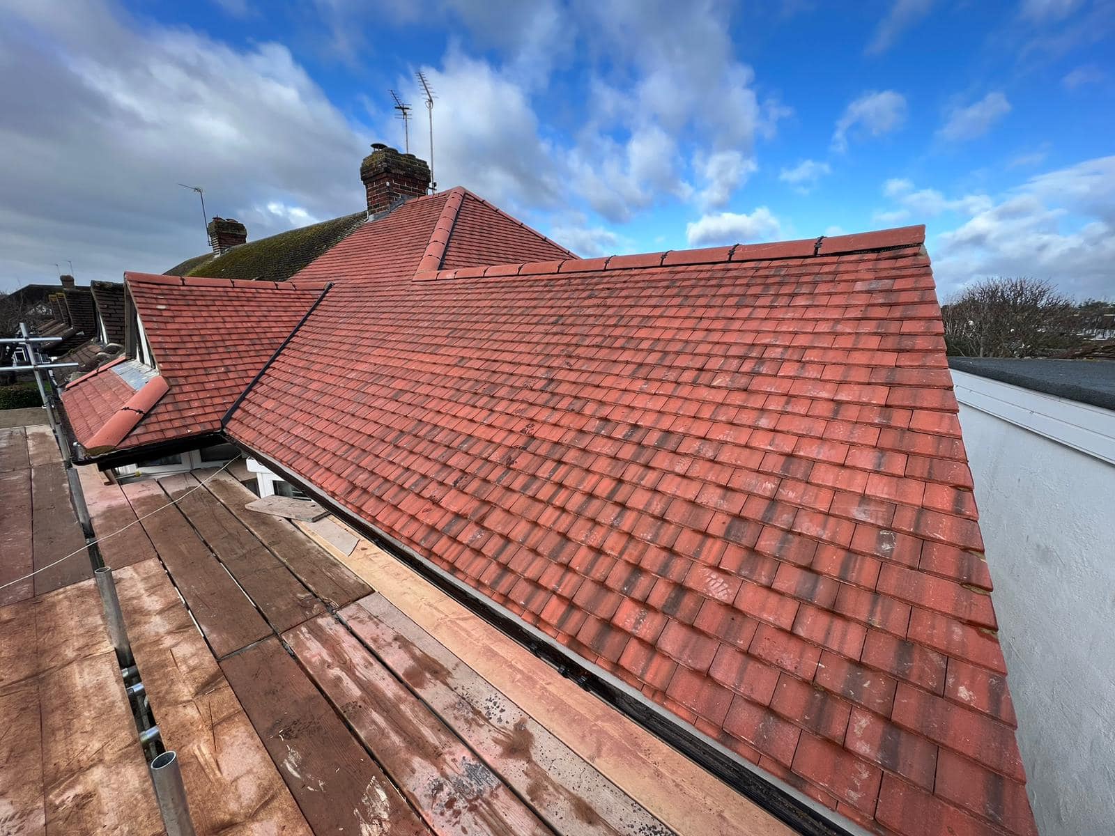 Roofing project - 935802381172055