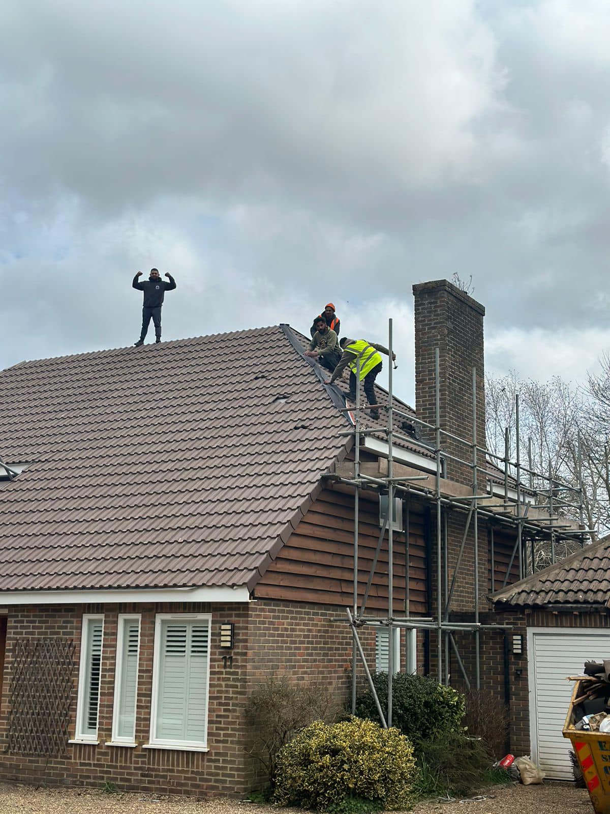 Roofing project - 935806851171608