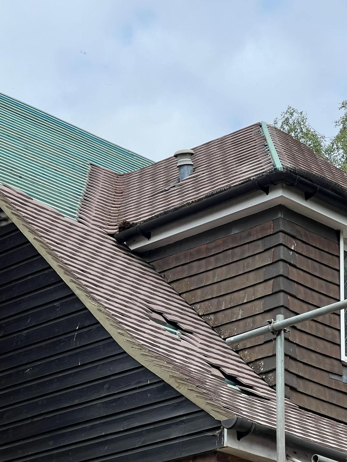 Roofing project - 982584776493815