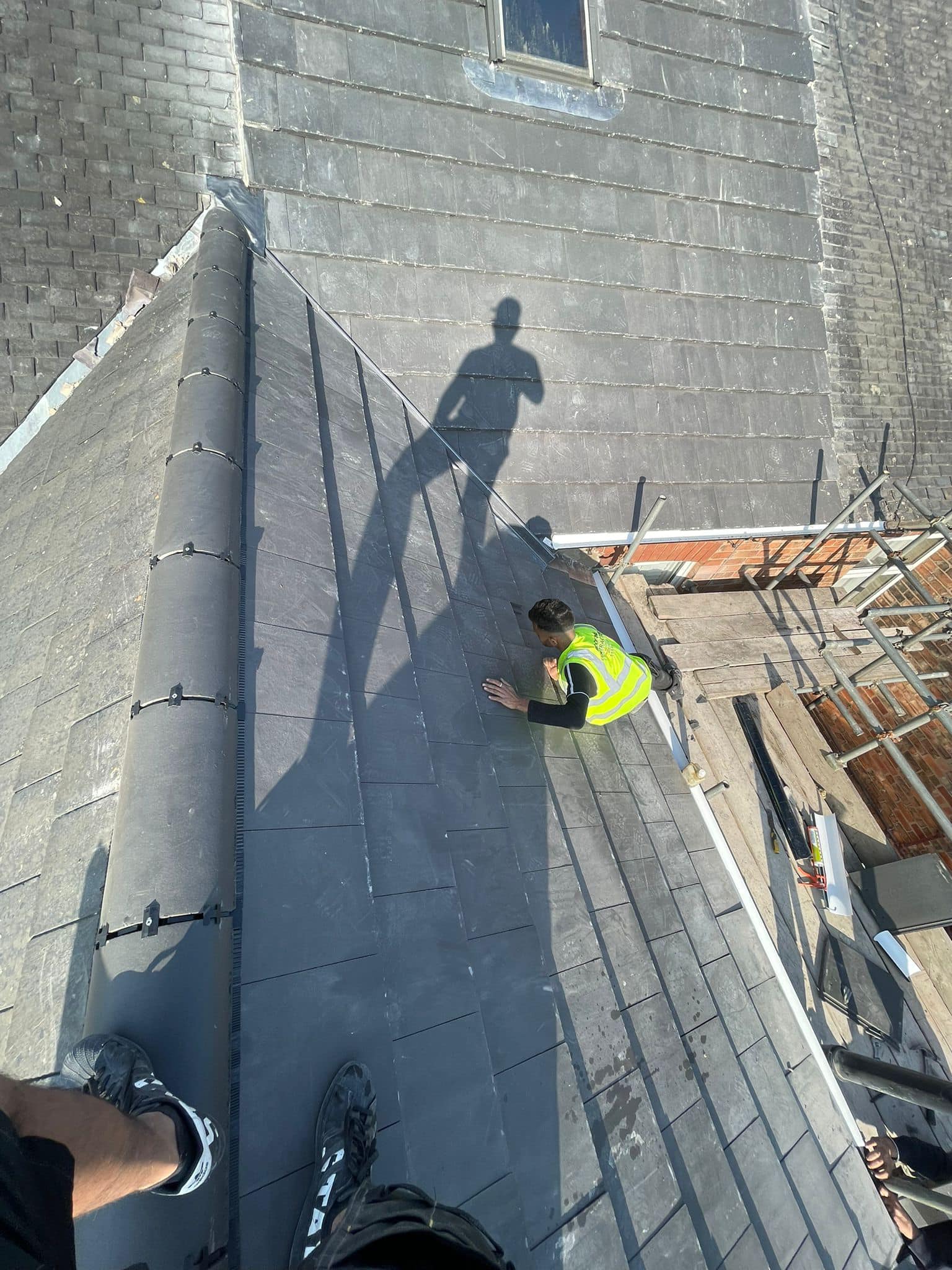 Roofing project - 982585156493777