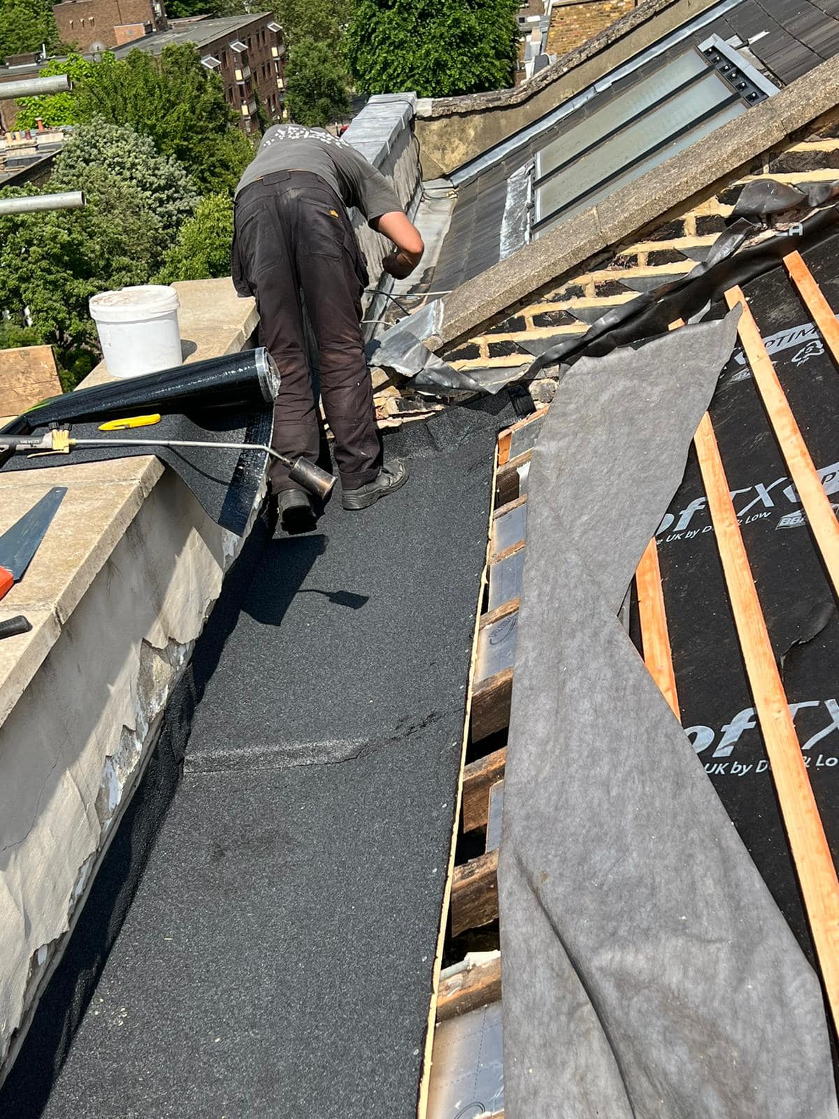 Roofing project - 982590343159925