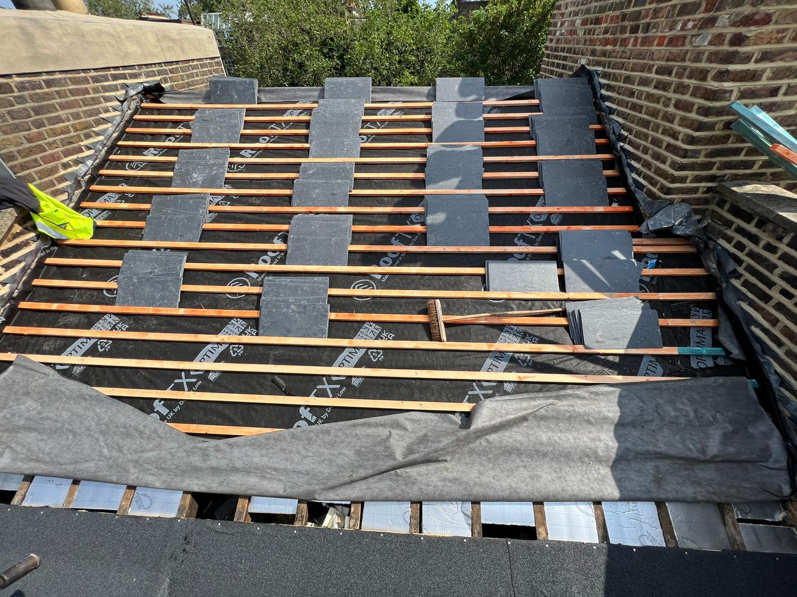 Roofing project - 982590479826578