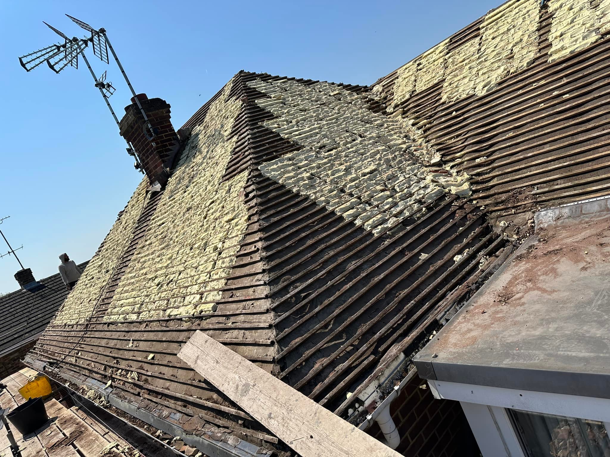 Roofing project - 982592323159727