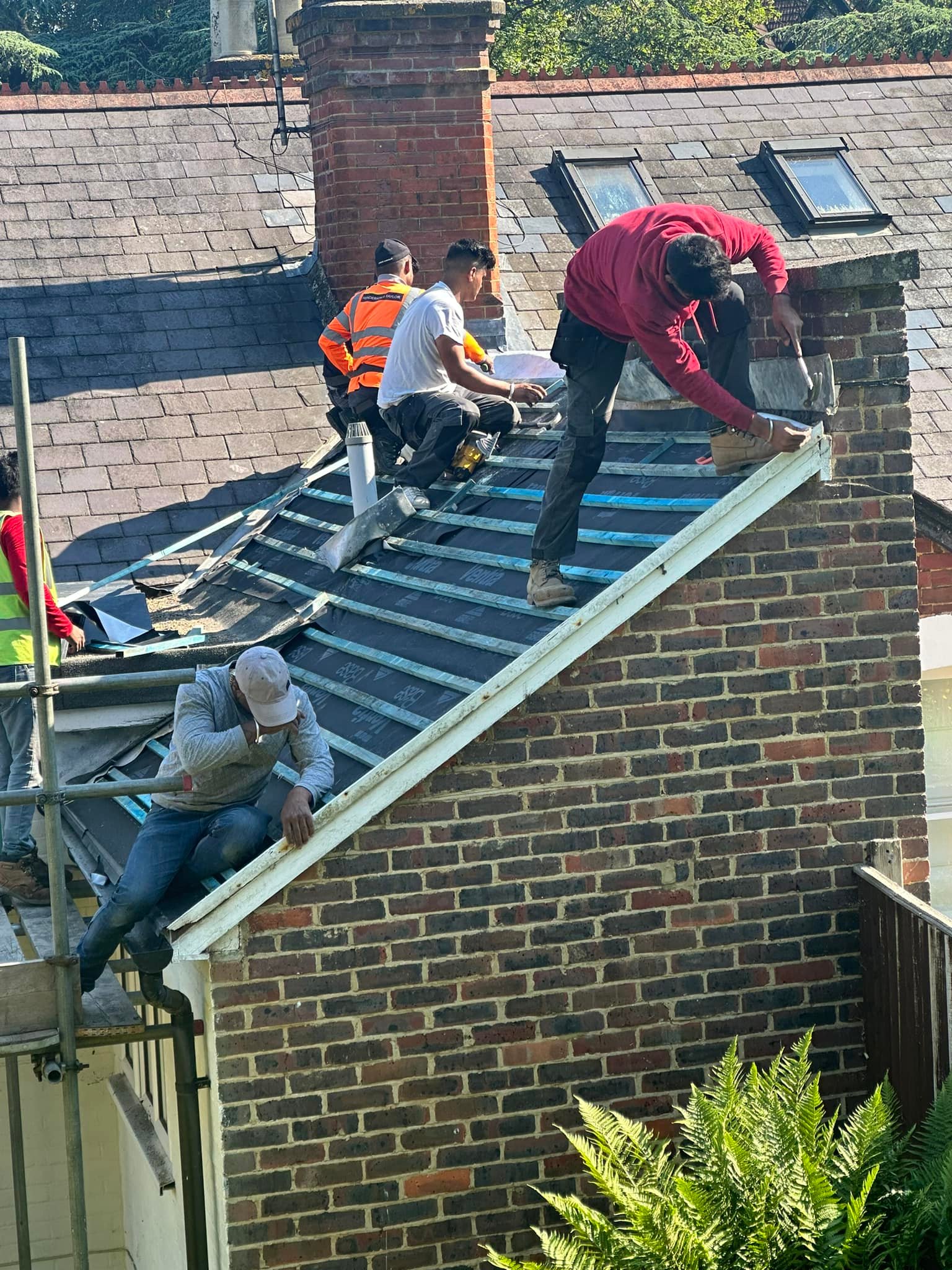 Roofing project - 982593323159627