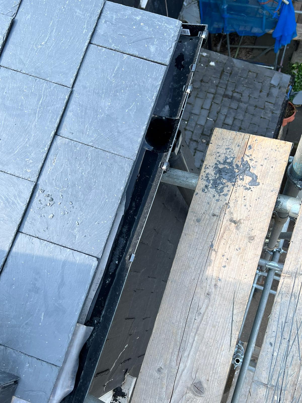 Roofing project - 982593389826287