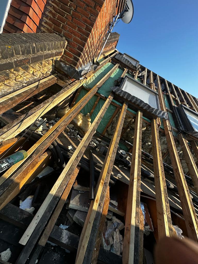 Roofing project - 982595373159422