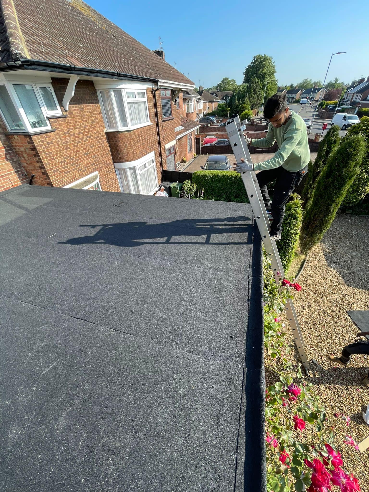 Roofing project - 982596036492689