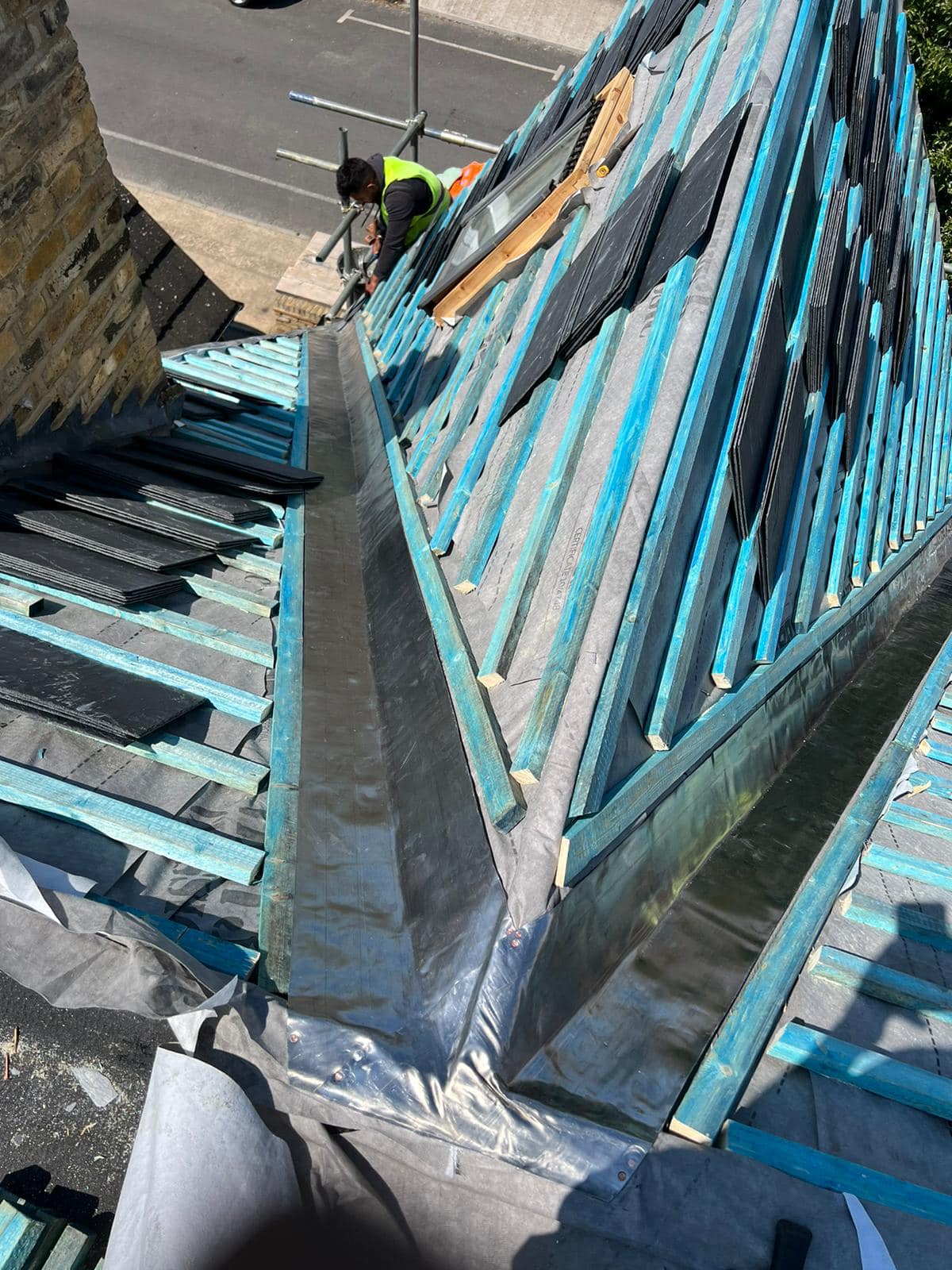 Roofing project - 982598906492402