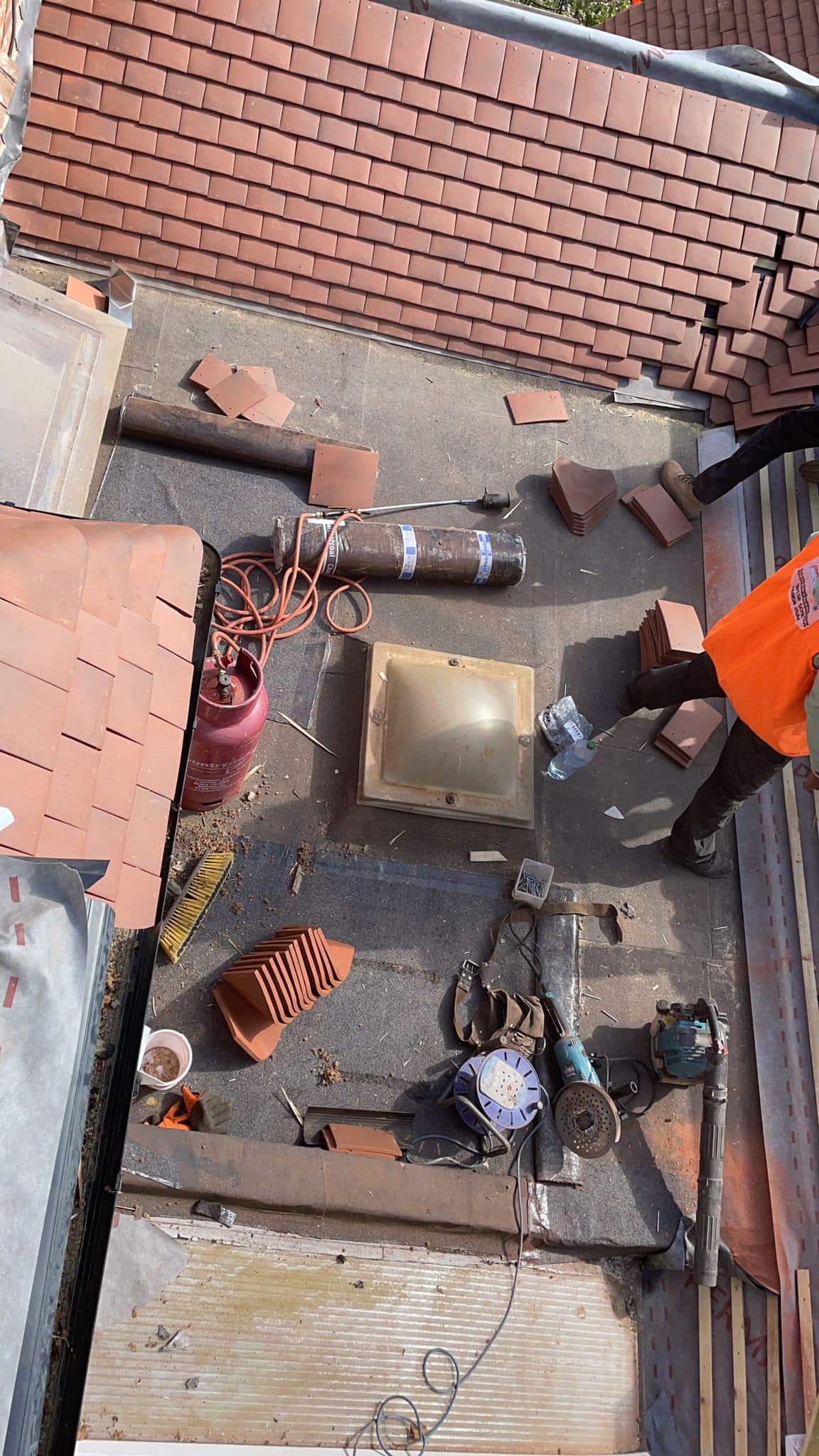 Roofing project - 982608609824765