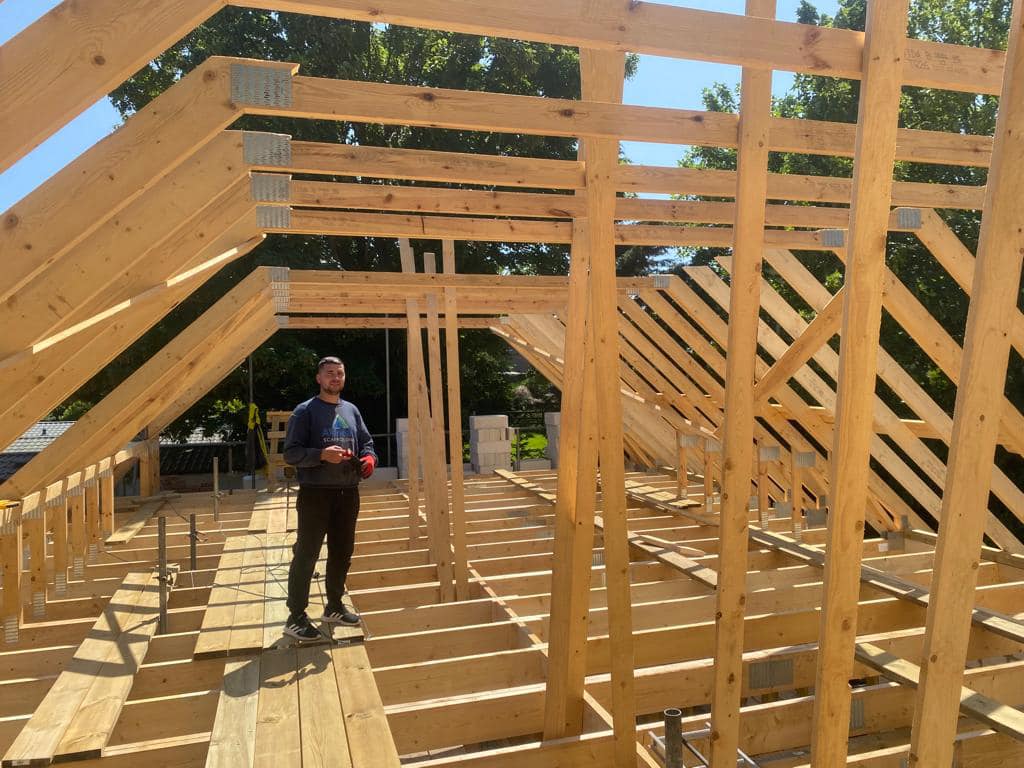 Roofing project - 982610316491261