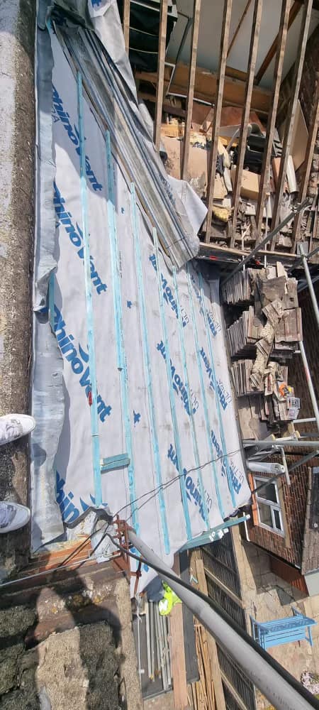 Roofing project - 982610646491228