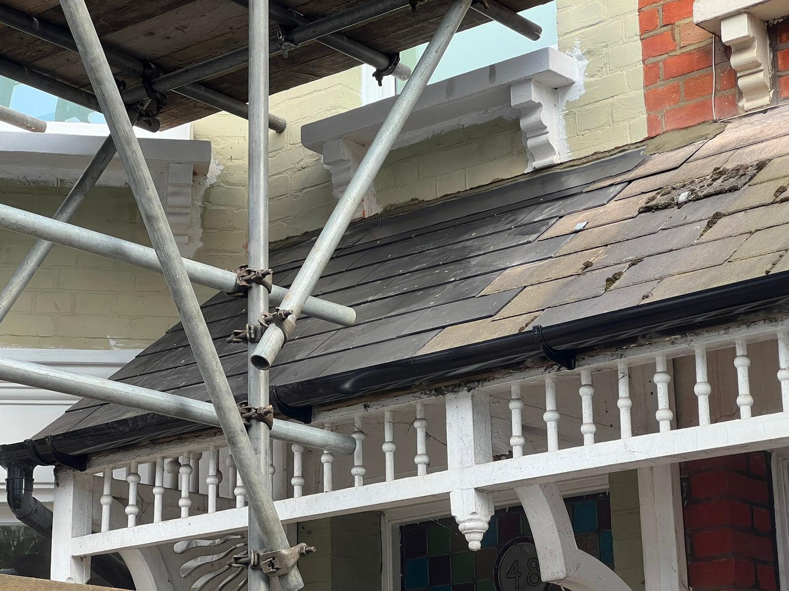 Roofing project - 982615073157452