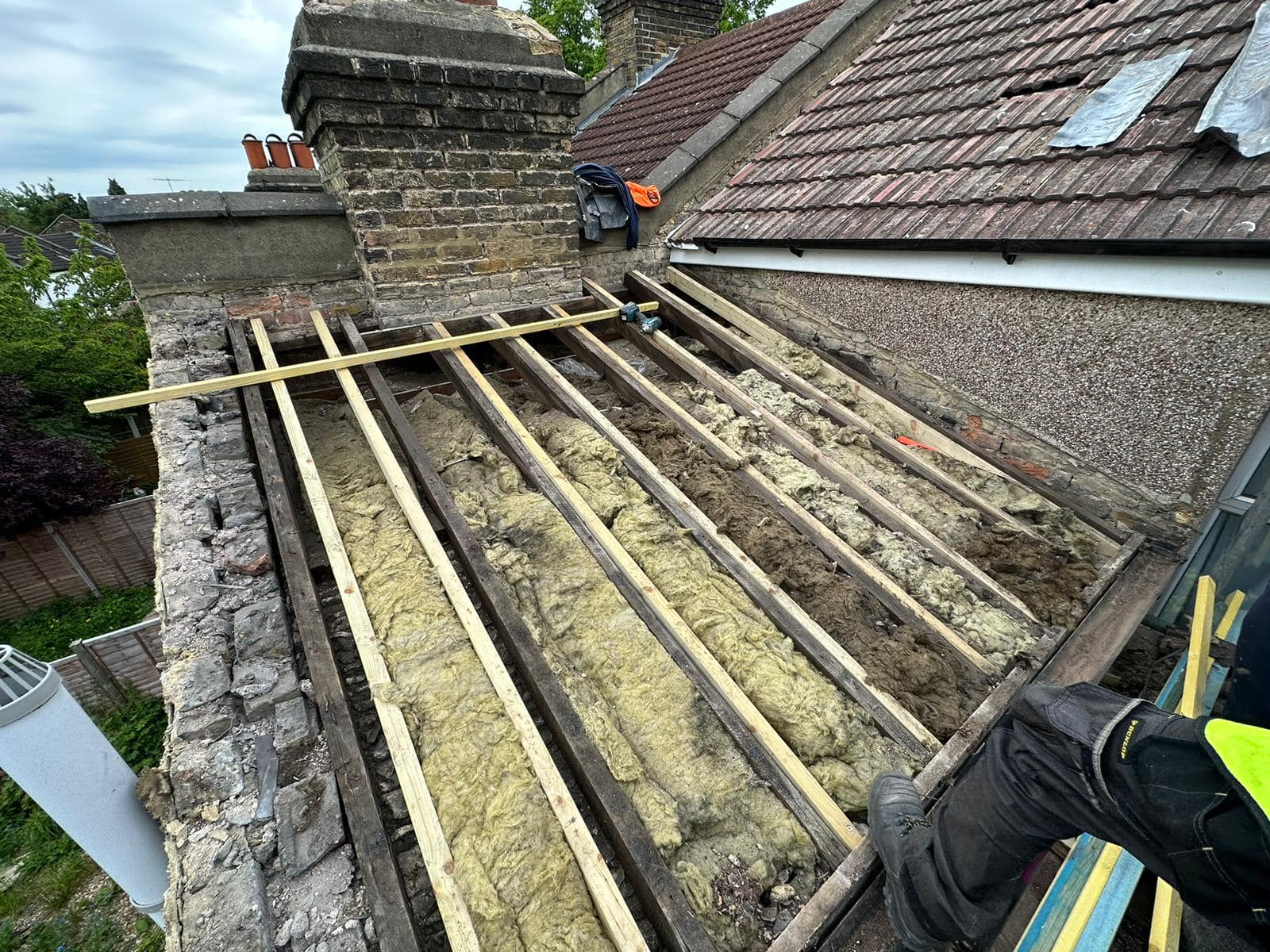 Roofing project - 982617563157203