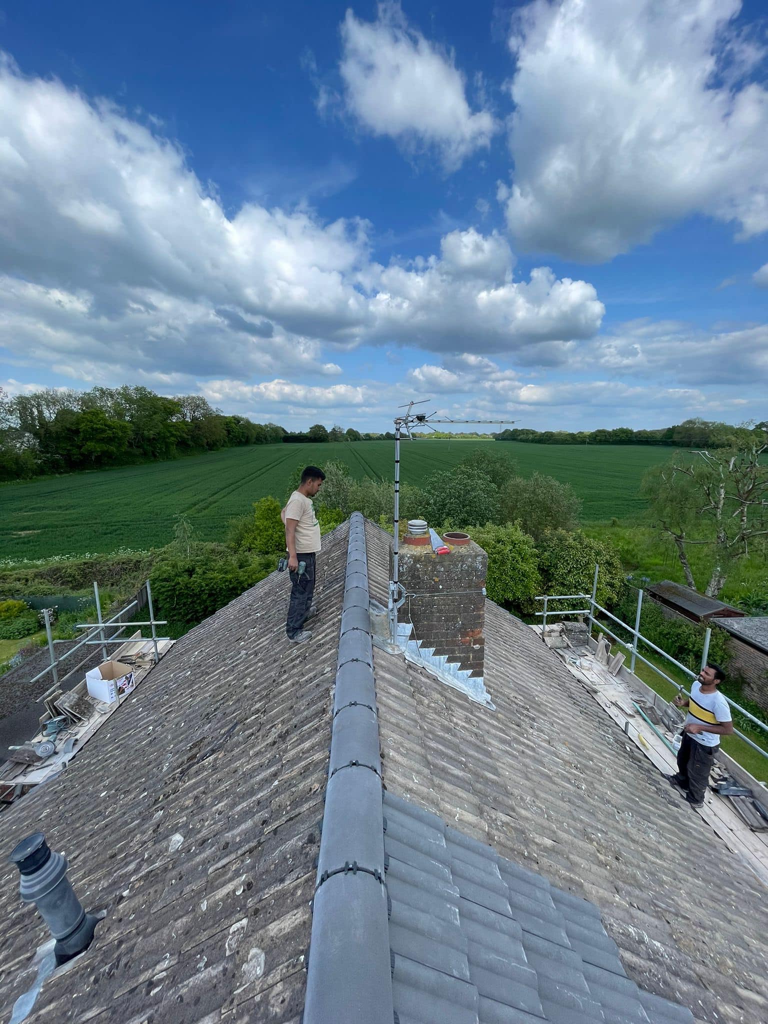 Roofing project - 982618143157145