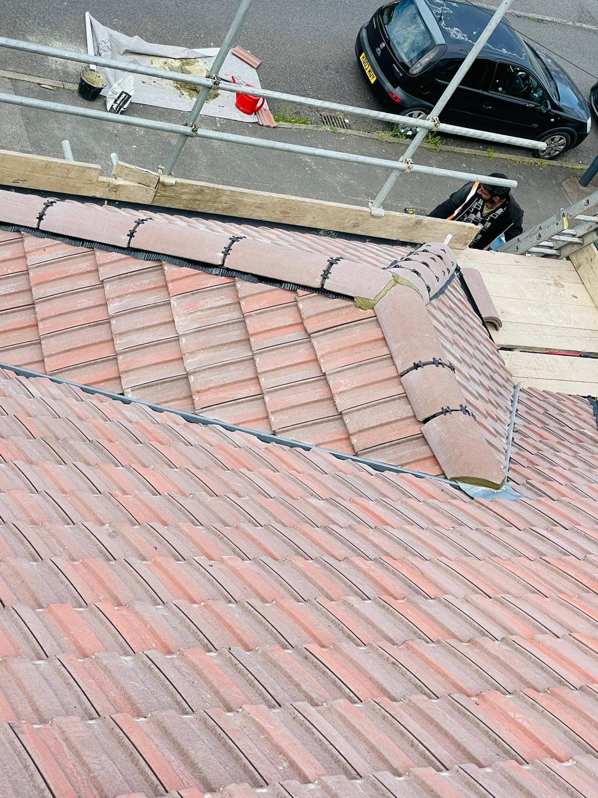 Roofing project - 982622599823366