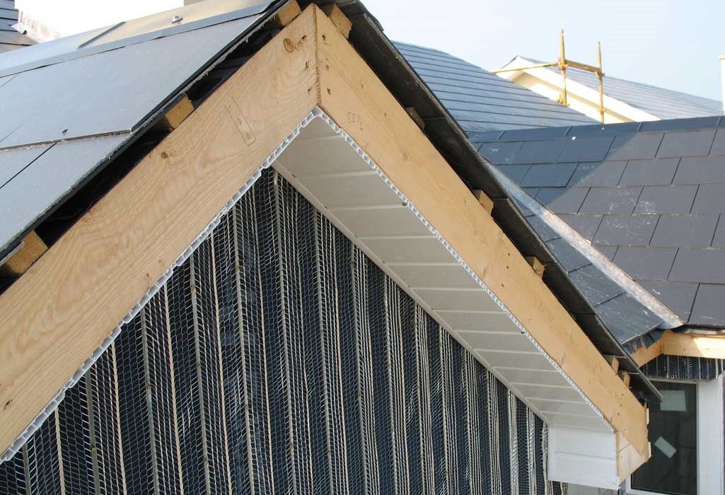 Best Barge Board Repair and Replacement Services in London UK