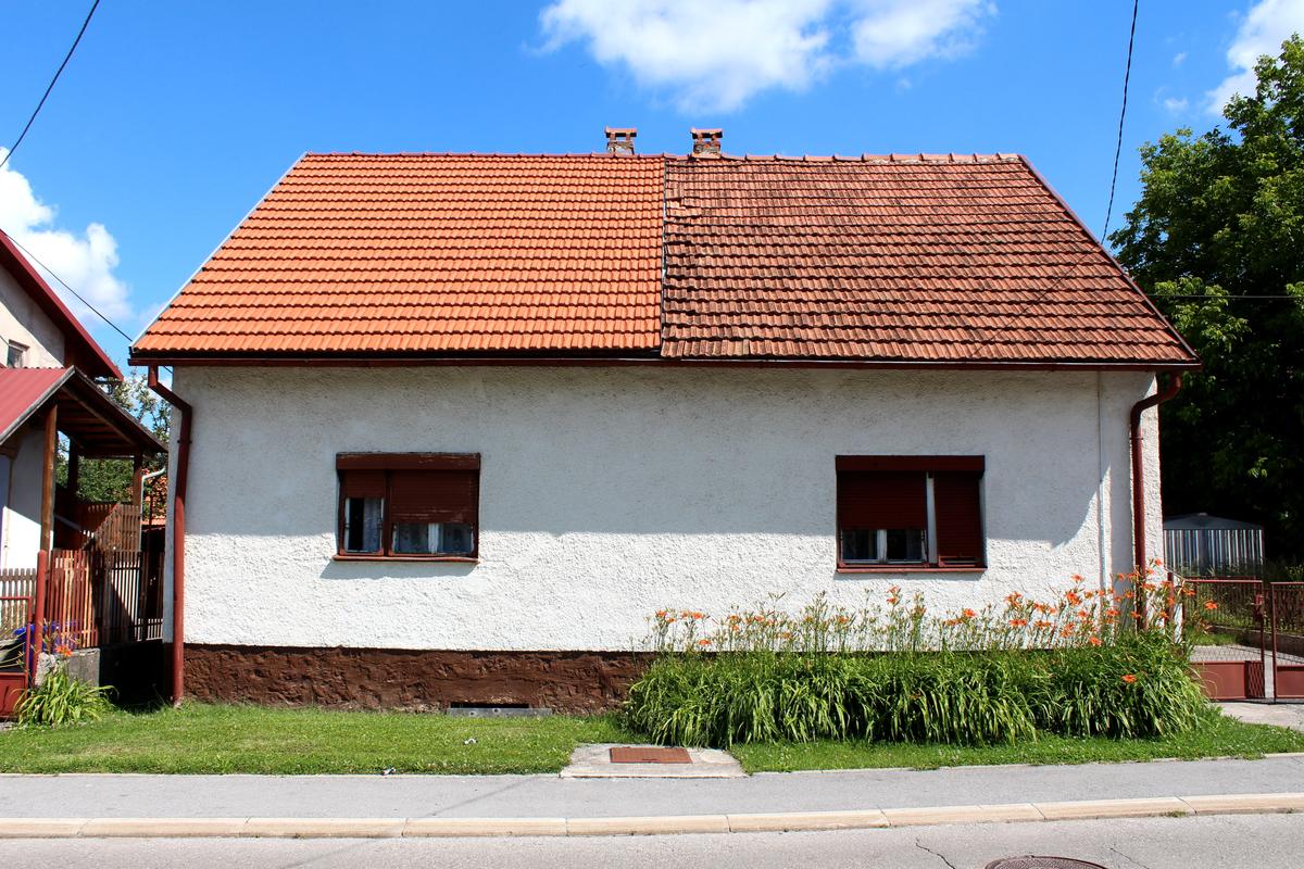 Expert Roofing Services for New & Old Roofs by KS Roof Master Limited